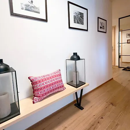 Business 1-4 Guests Appartement Klosters